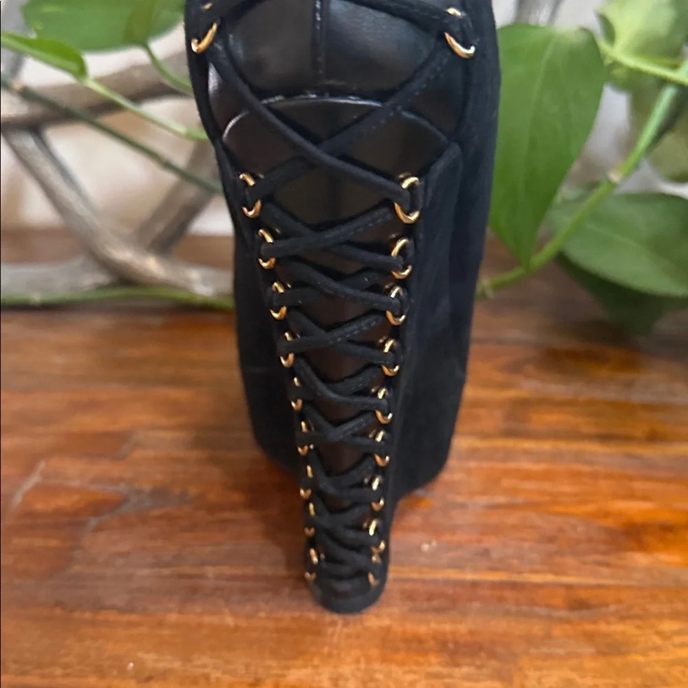 Yves Saint Laurent Corset Wedge Booties. - Picture 4 of 9